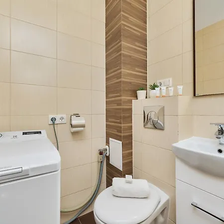 Wyszynskiego With Air Conditioning By Renters Lejlighed